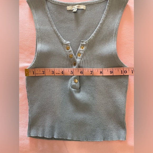 Love Tree Buttoned Crop - Picture 2 of 7